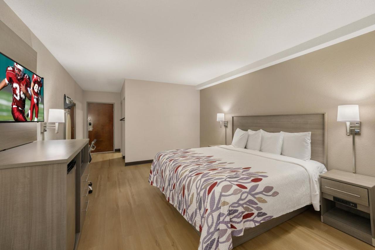 Red Roof Inn & Suites Newport - Middletown, Ri المظهر الخارجي الصورة